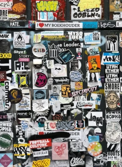 Criando uma logomarca com IA: vantagens e desvantagens